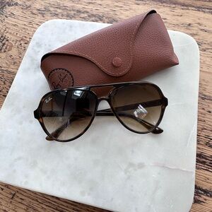 Ray- Ban Cats 5000 Classic